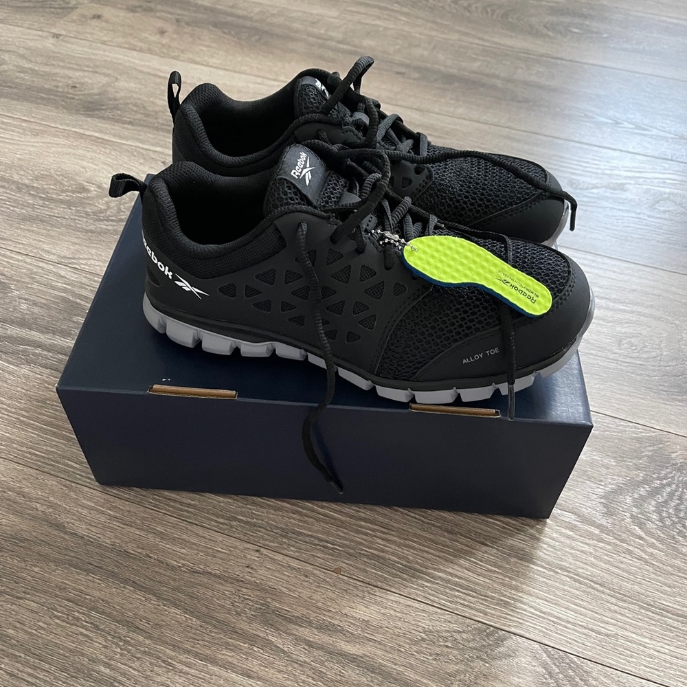 Reebok Sublite Alloy Toe Shoes - Women’s Size 8W